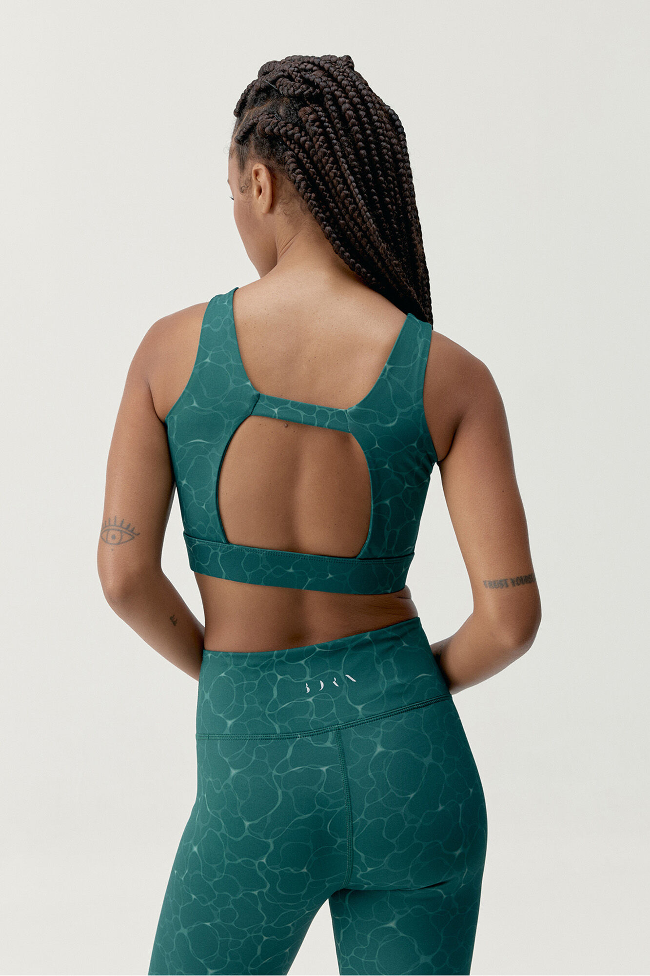 Born Living Yoga Soutien desportivo Organic Deep Green