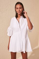 Trendyol Vestido corto camisero volantes blanco