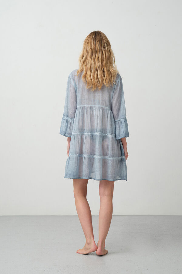 Textura T&uacute;nica algod&oacute;n detalle bordado azul