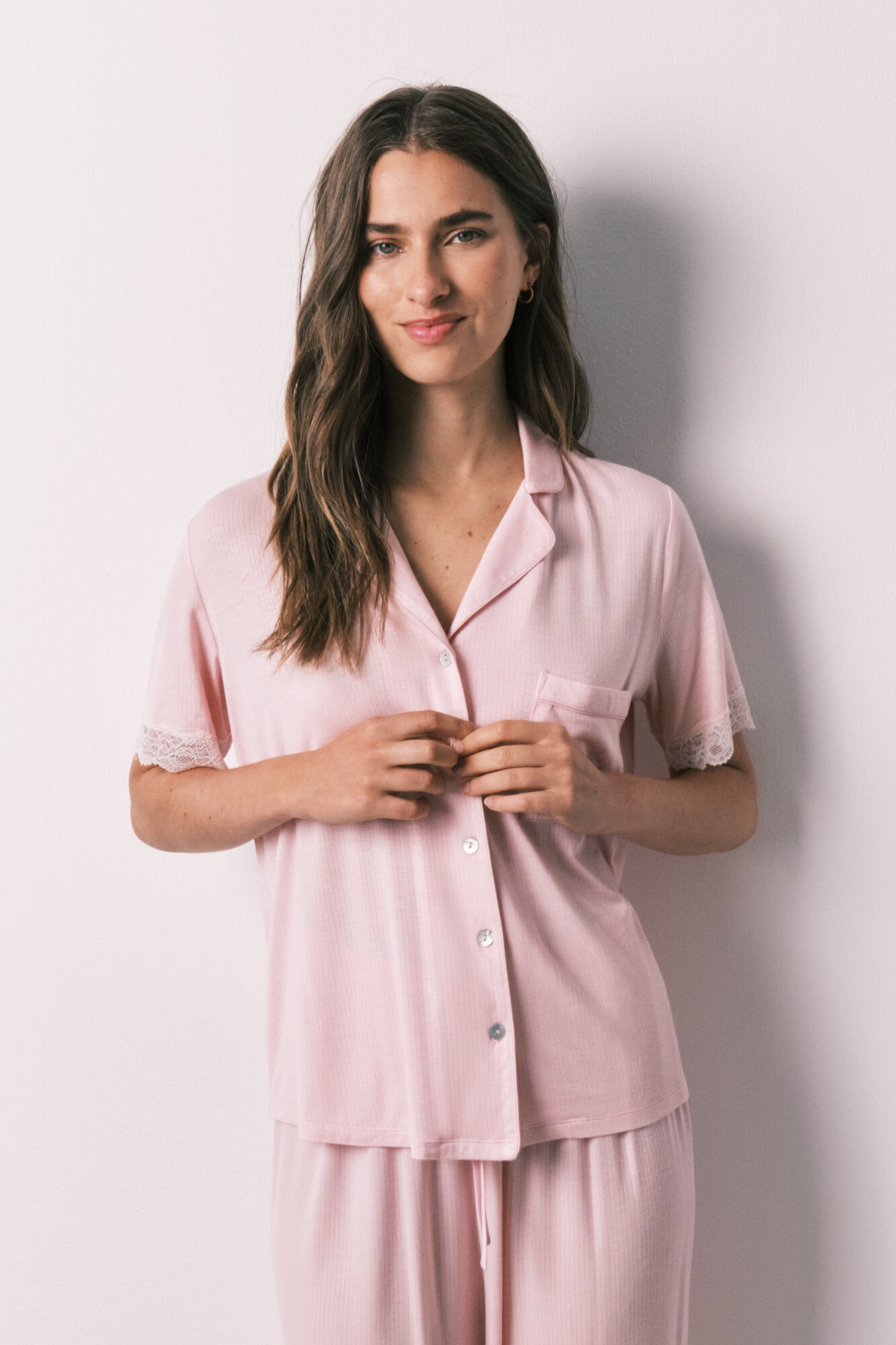 Women'secret Pijama camisero Capri viscosa y encaje rosa