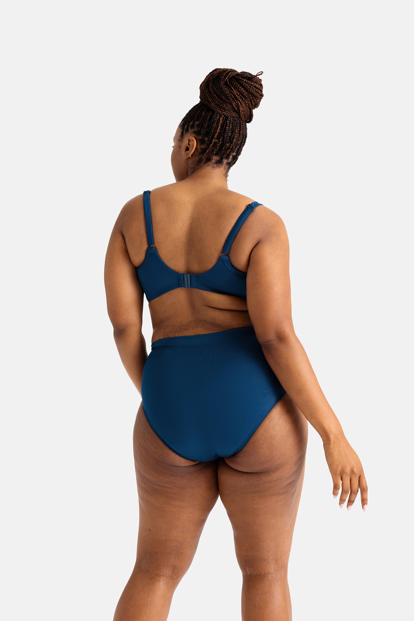 Dorina Braguita de bikini midi Cairns