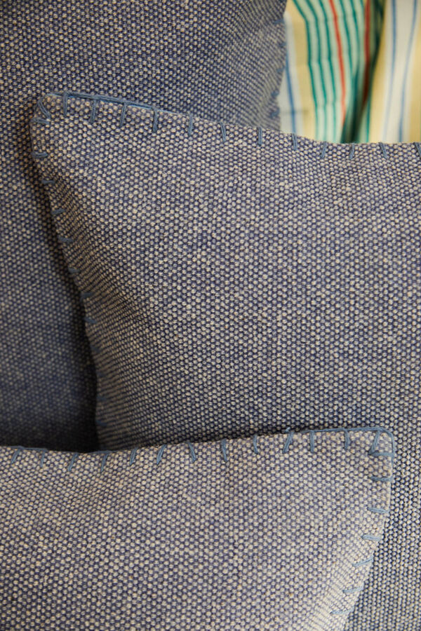 Calma House Capa de almofada de algodão Dhurrie azul Asana azul