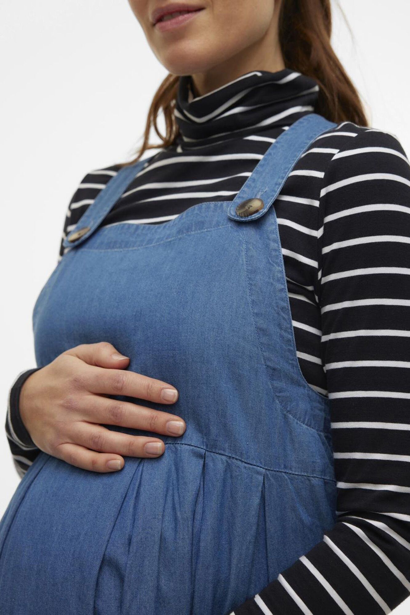 Mamalicious Vestido midi de tirantes vaqueiros maternity