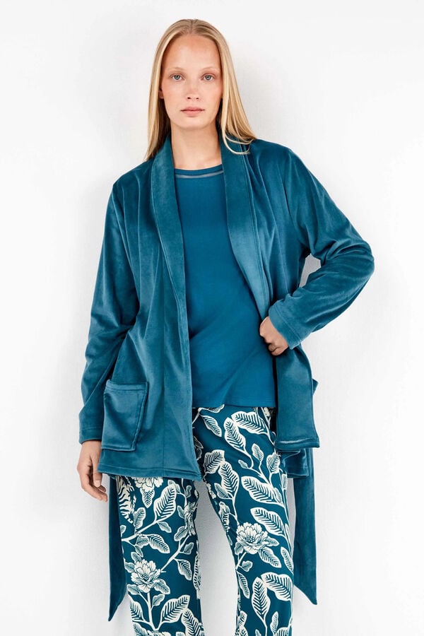 Gisela Bata en tejido polar el&aacute;stico estampado