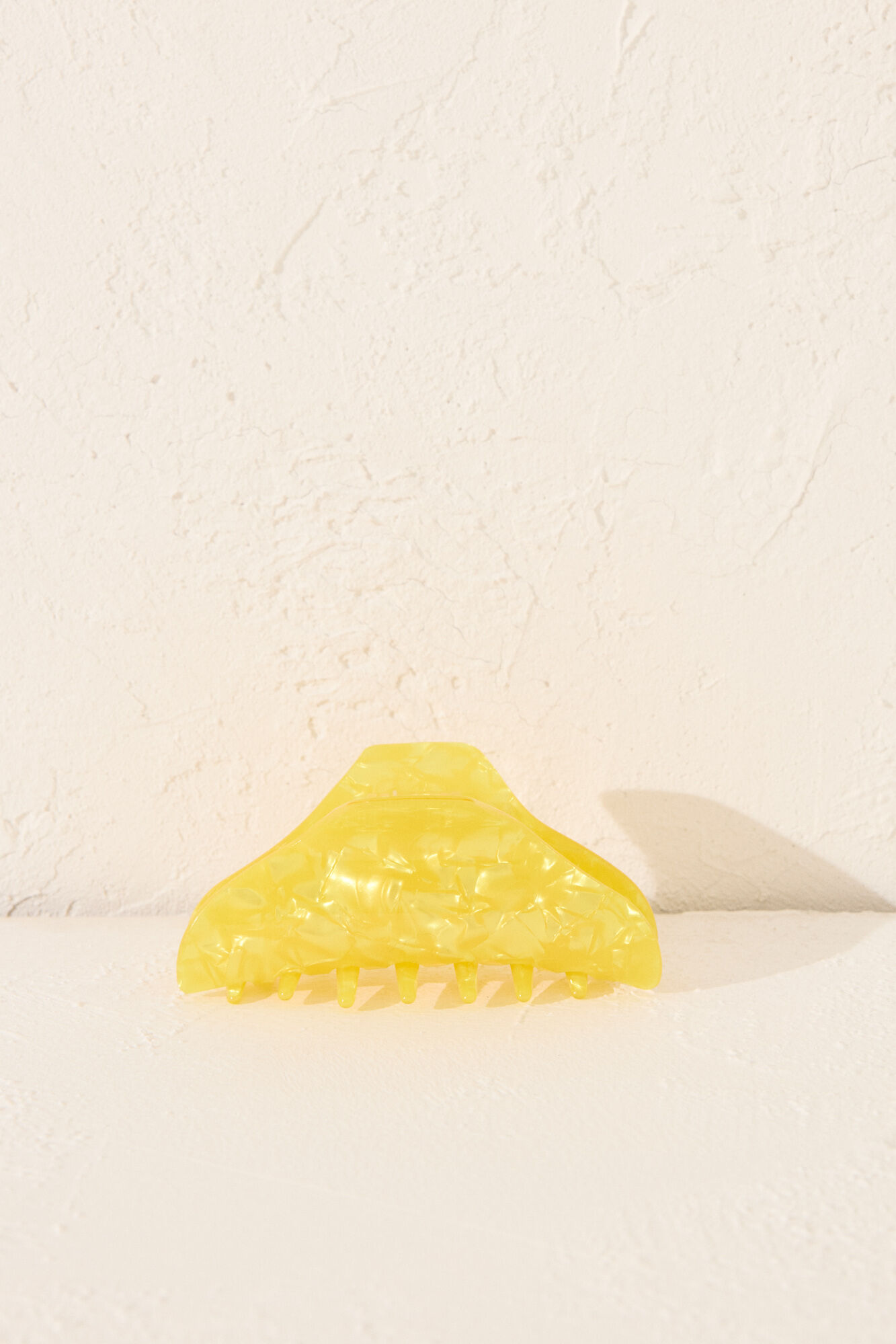 Women'secret Pinza pelo efecto marmoleado amarillo