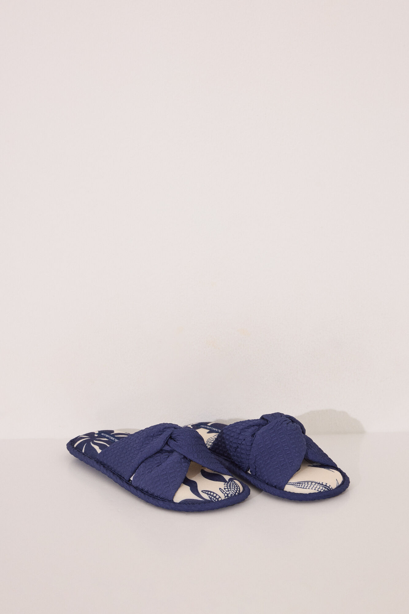 Women'secret Chinelos de quarto com estampado de flores azuis