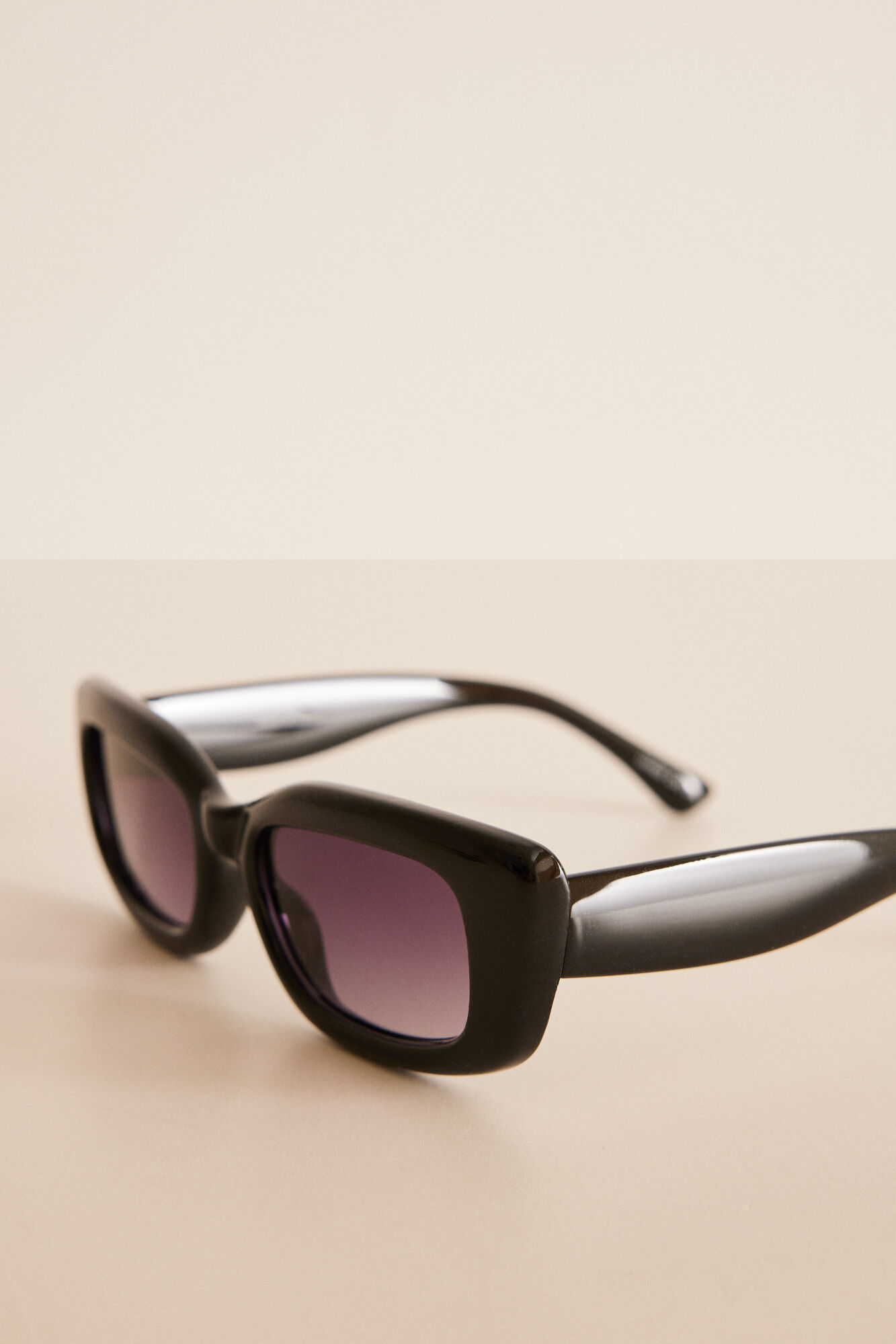 Women'secret Capa para &oacute;culos de sol preto