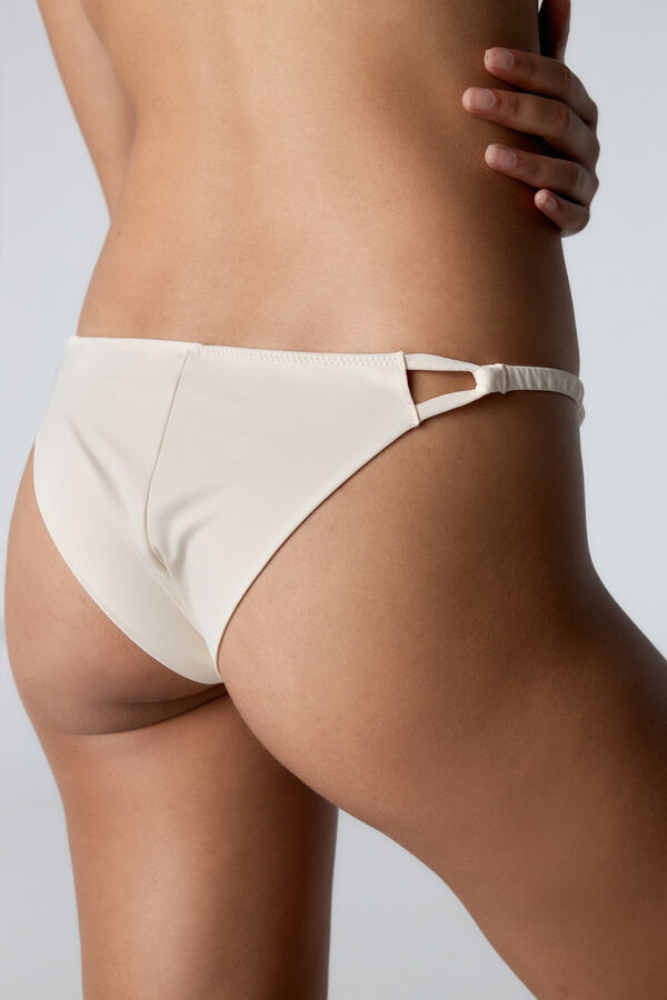 Black Limba Braga Brasile&ntilde;a Peony Cream marfil