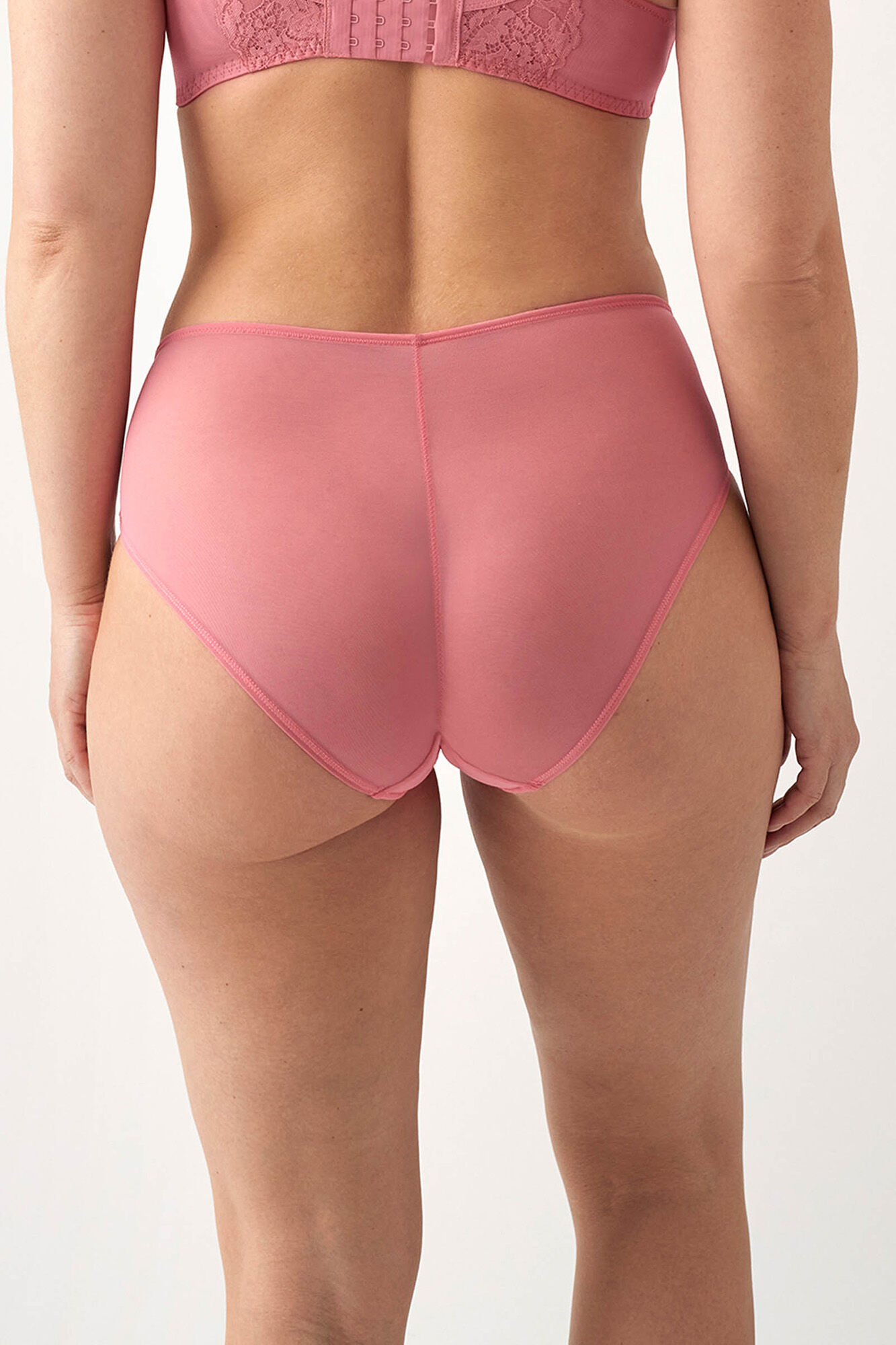 Promise Braga alta encaje