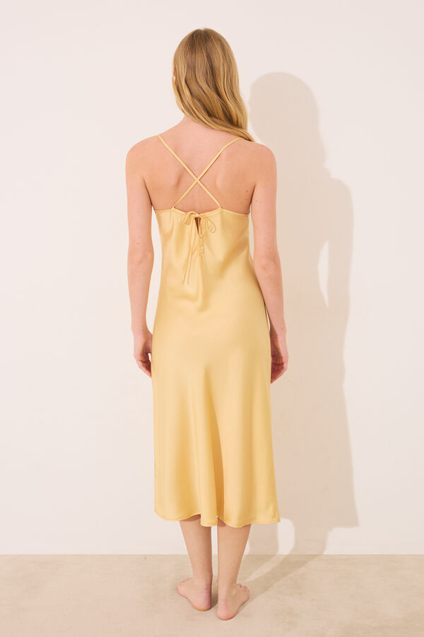 Women'secret Camis&oacute;n lencero largo sat&eacute;n amarillo amarillo