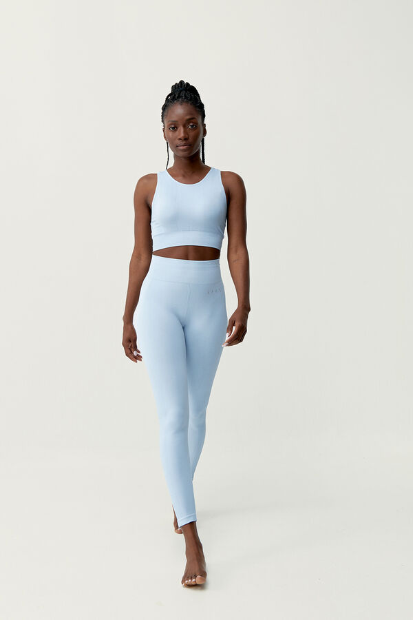 Born Living Yoga Top Amal Sky Soft azul