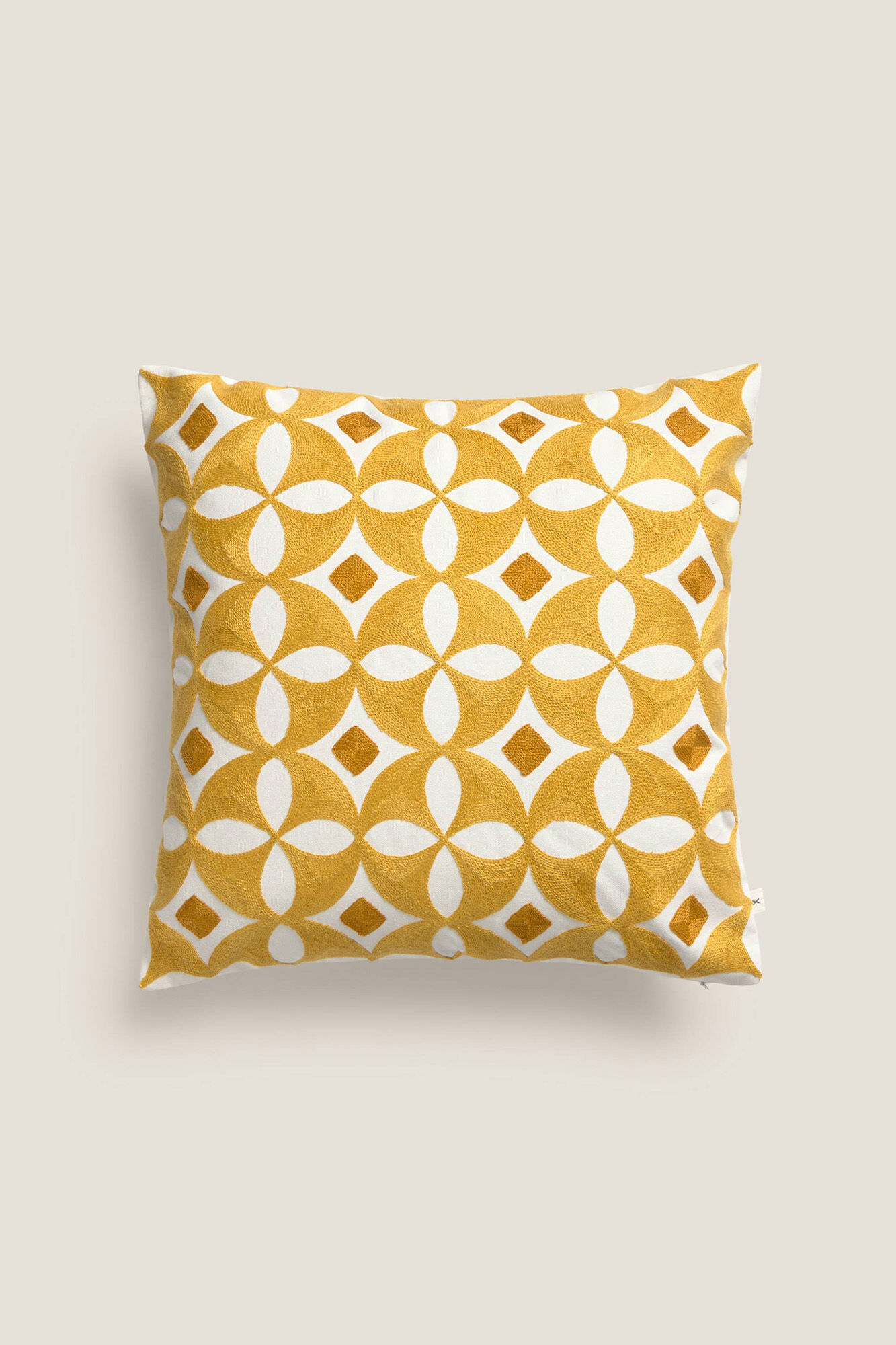 Textura Funda coj&iacute;n bordada