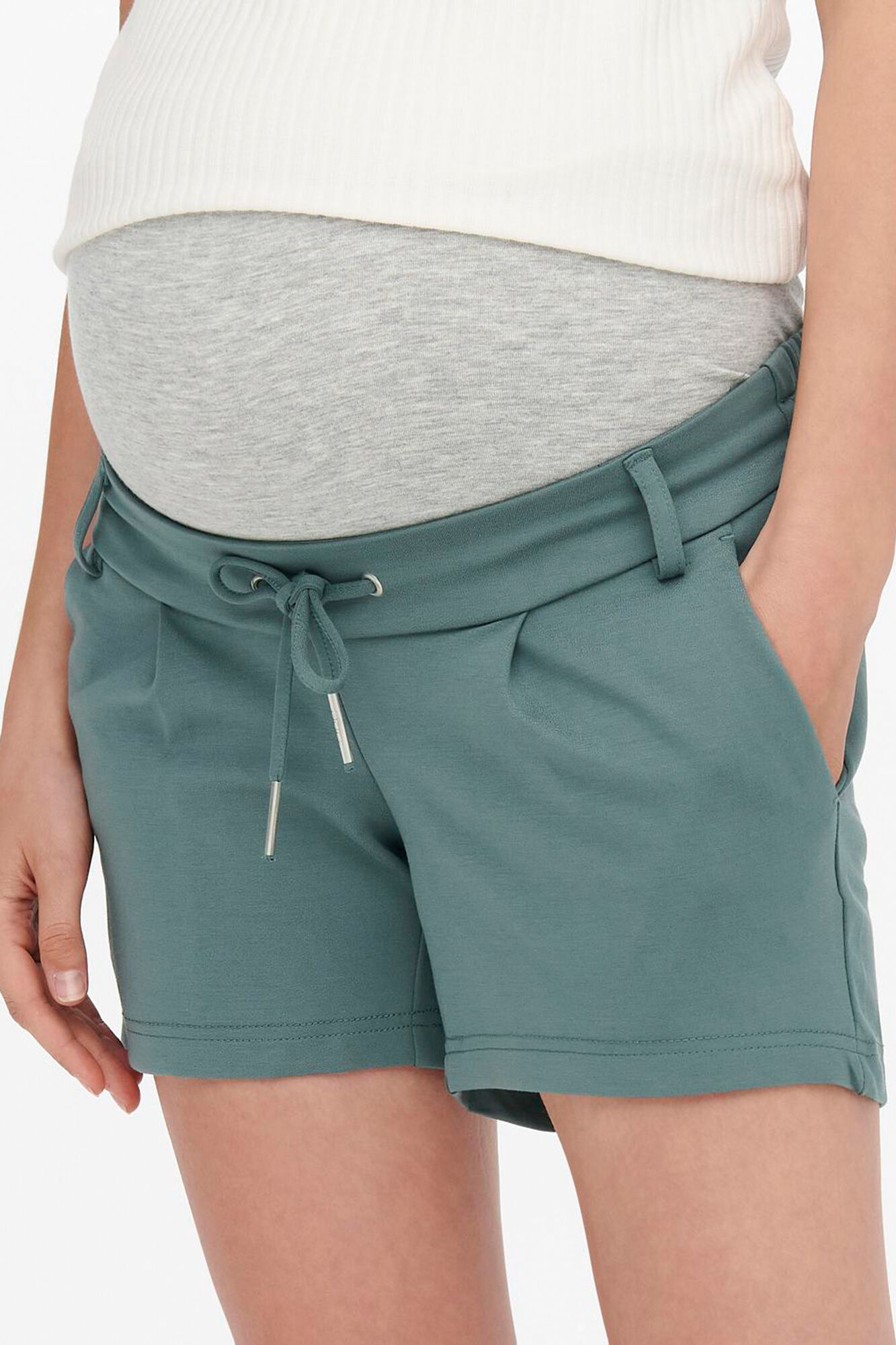 Only Maternity Pantal&oacute;n corto maternity