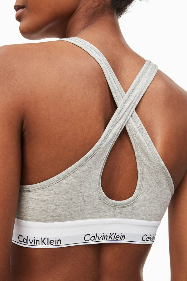 Calvin Klein Top preformado de algod&oacute;n con cinturilla de Calvin Klein gris
