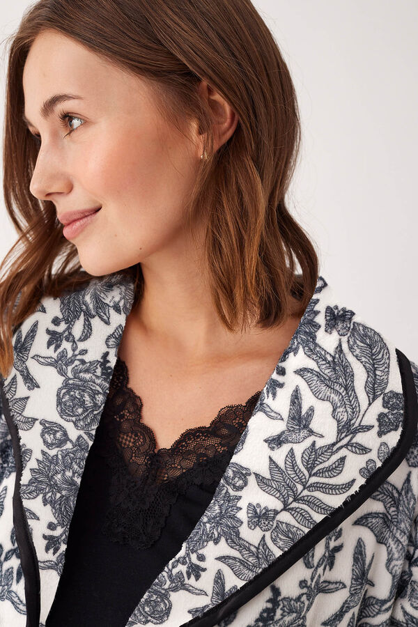 Promise Bata midi sedalina con cintunr&oacute;n marfil