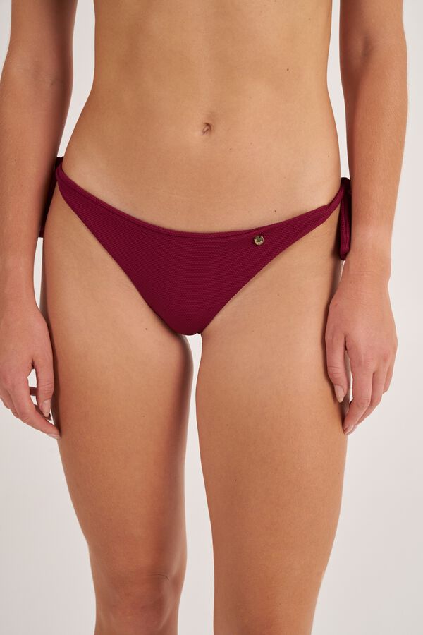 Bohodot Braga bikini brasile&ntilde;a ajustable piqu&eacute; burdeos
