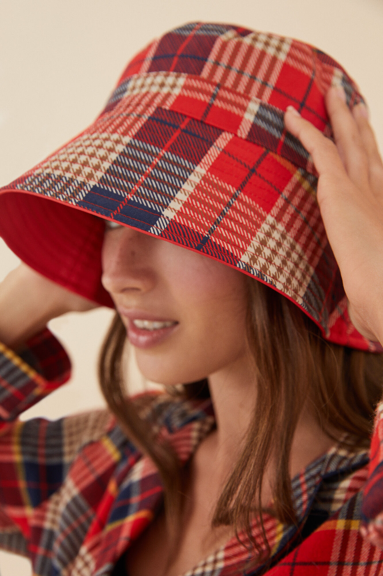 Women'secret Bucket hat revers&iacute;vel xadrez