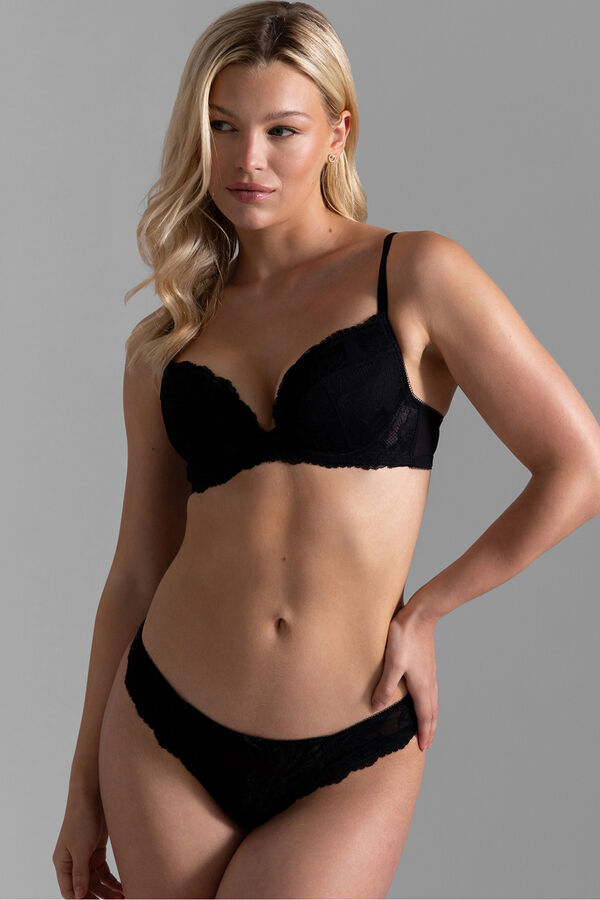 Dorina Cuequinha brasileira Perfeita em renda preto