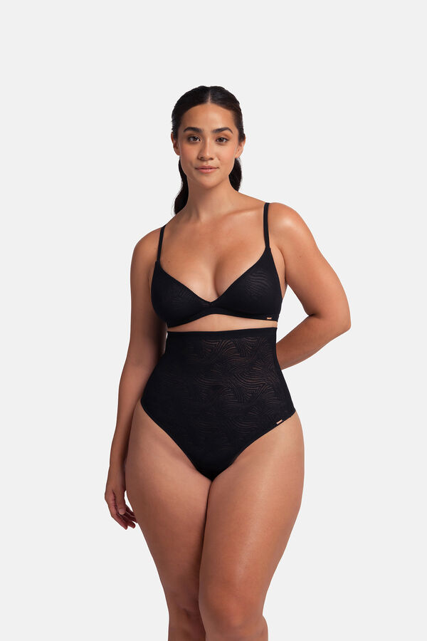 Dorina Tanga alto negro
