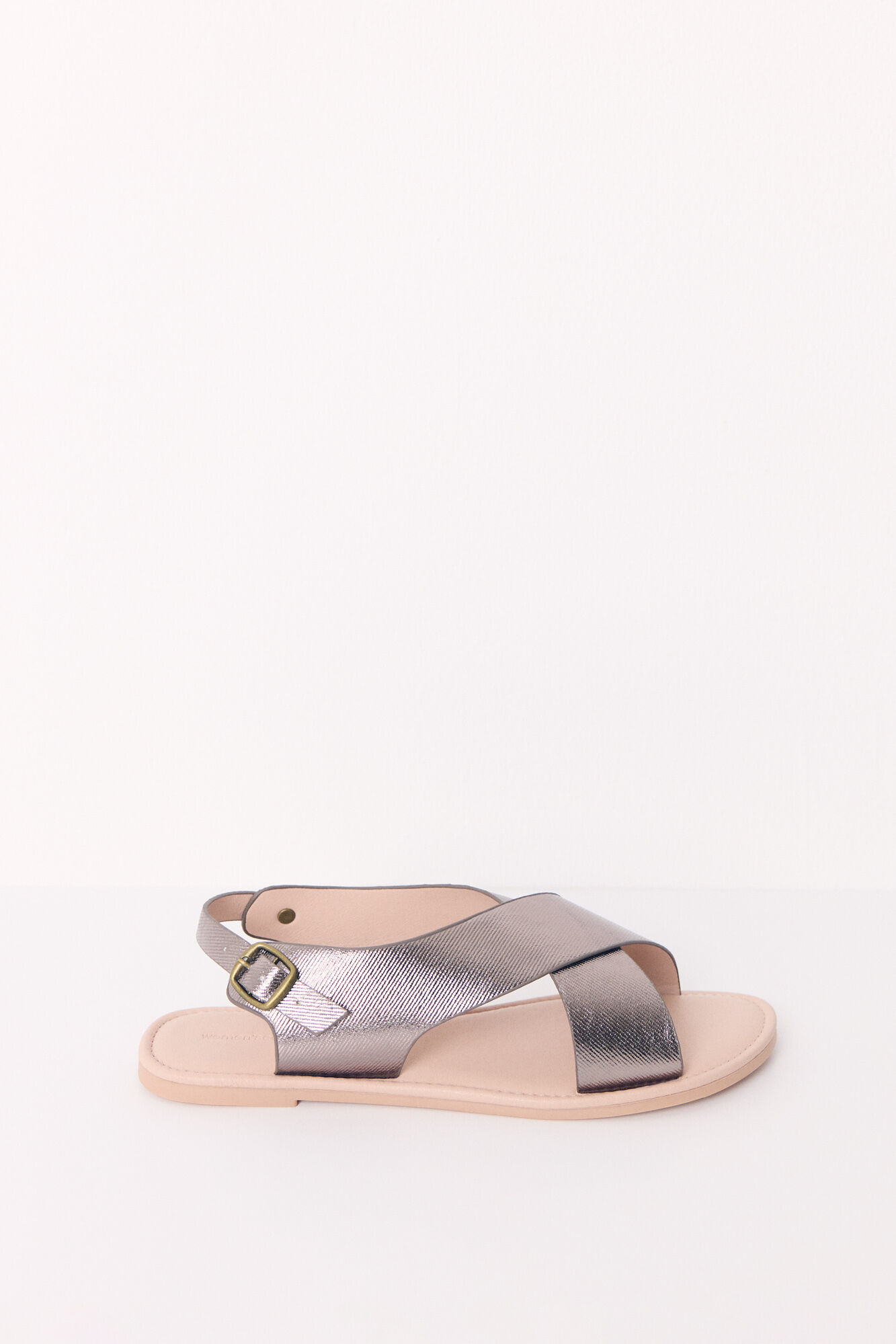 Women'secret Sandalia plana cruzadas gris brillante