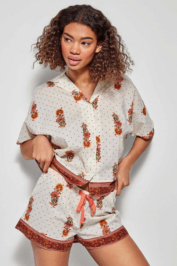 Gisela  Pijama curto camiseiro branco