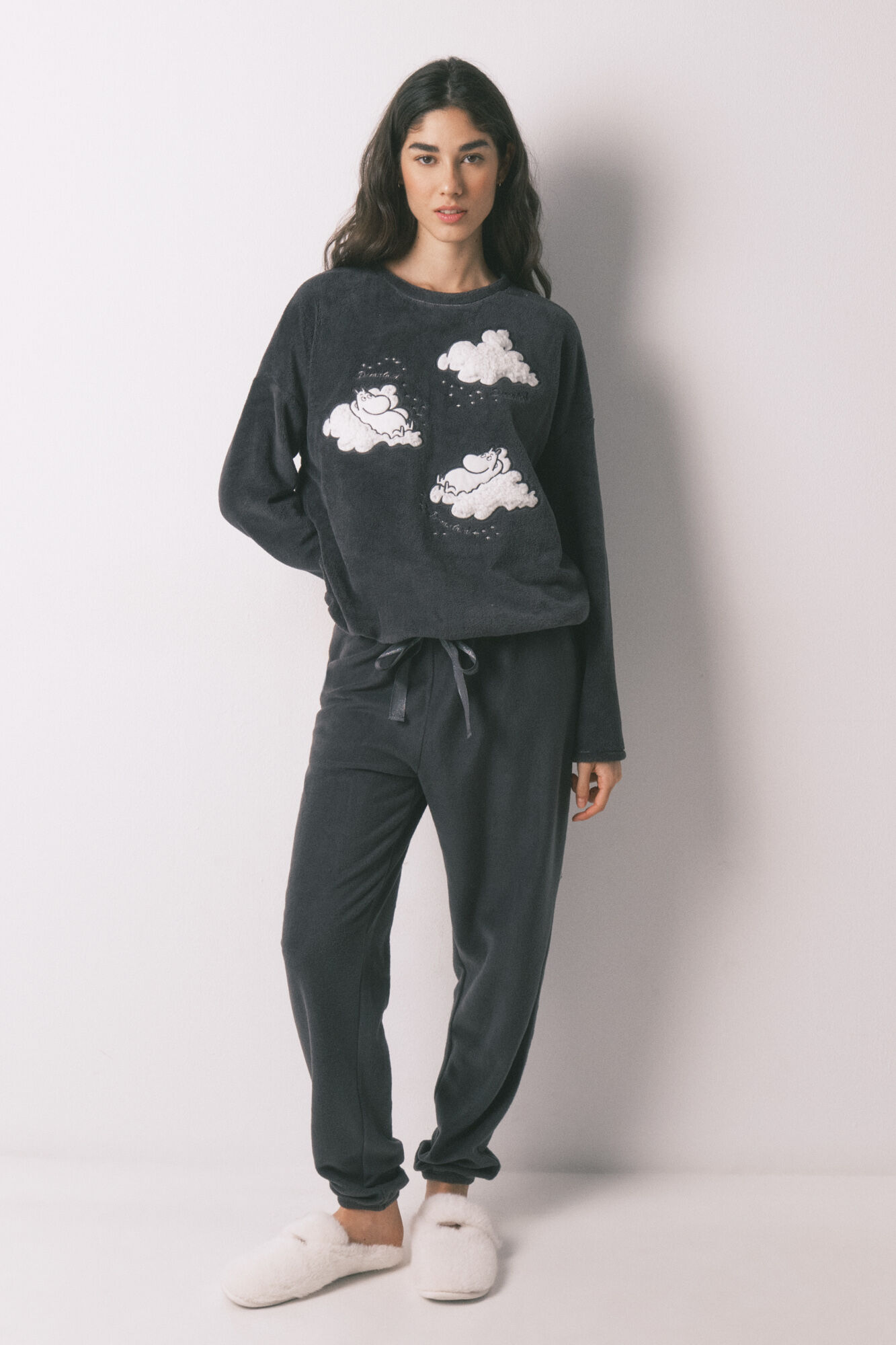 Women'secret Pijama largo polar gris estampado Moomin