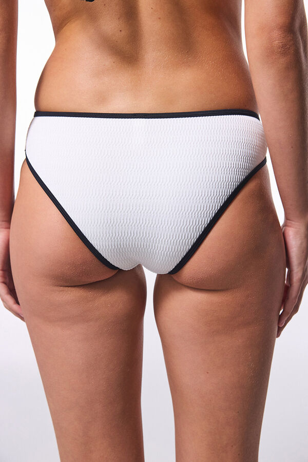 Penti Braga de bikini cl&aacute;sica blanca ribete blanco