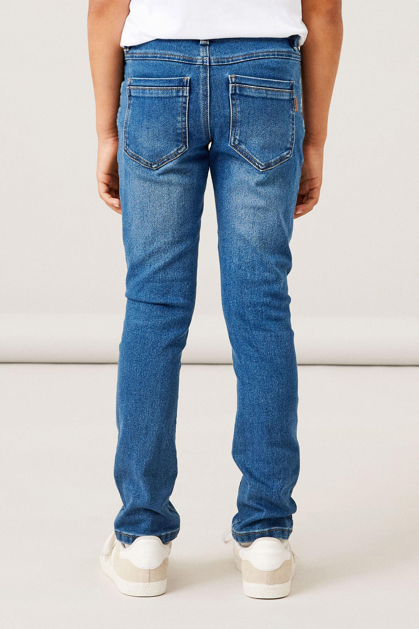 Name it Pantal&oacute;n de ni&ntilde;o vaquero.