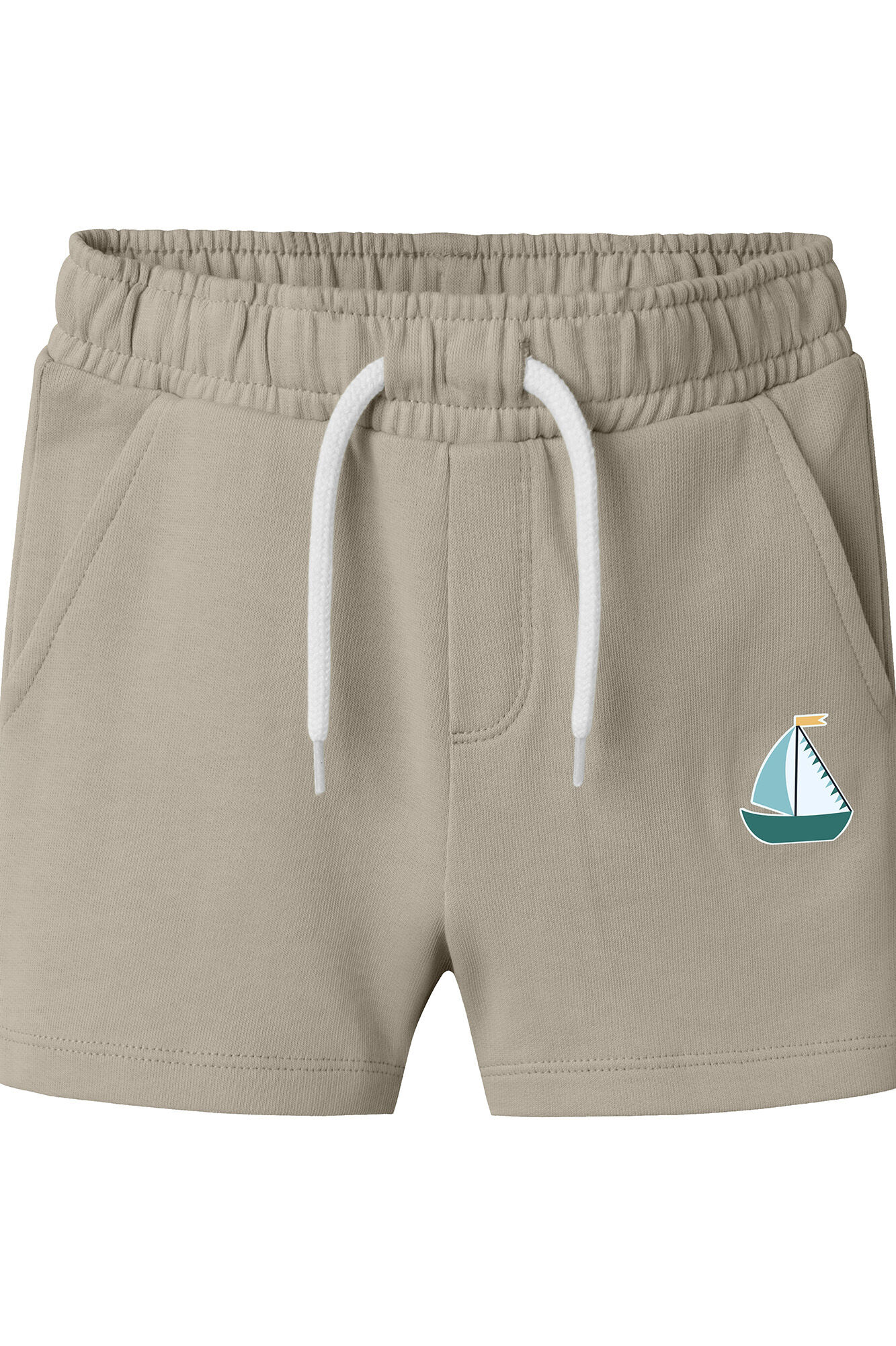 Name it Short ni&ntilde;o con detalle