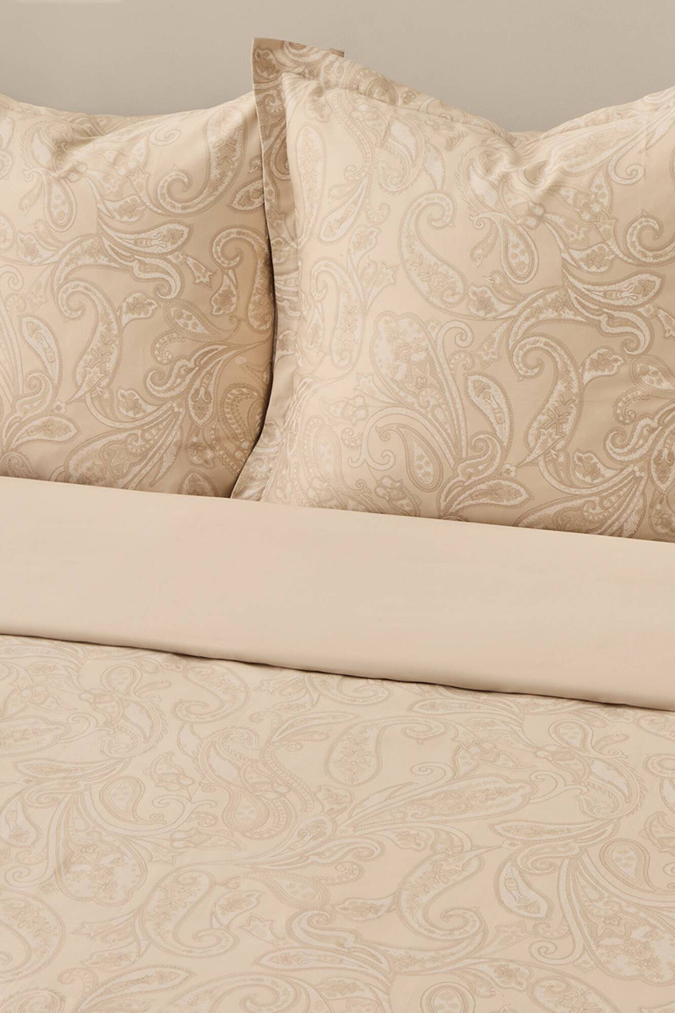 Textura Funda n&oacute;rdica de sat&eacute;n estampada