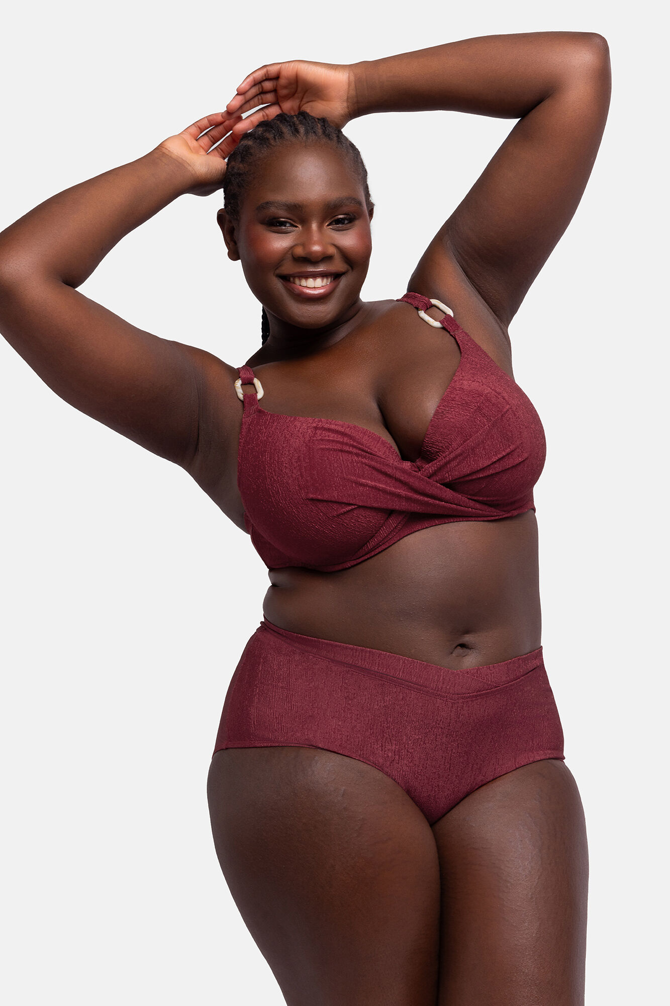 Dorina Braga alta roja