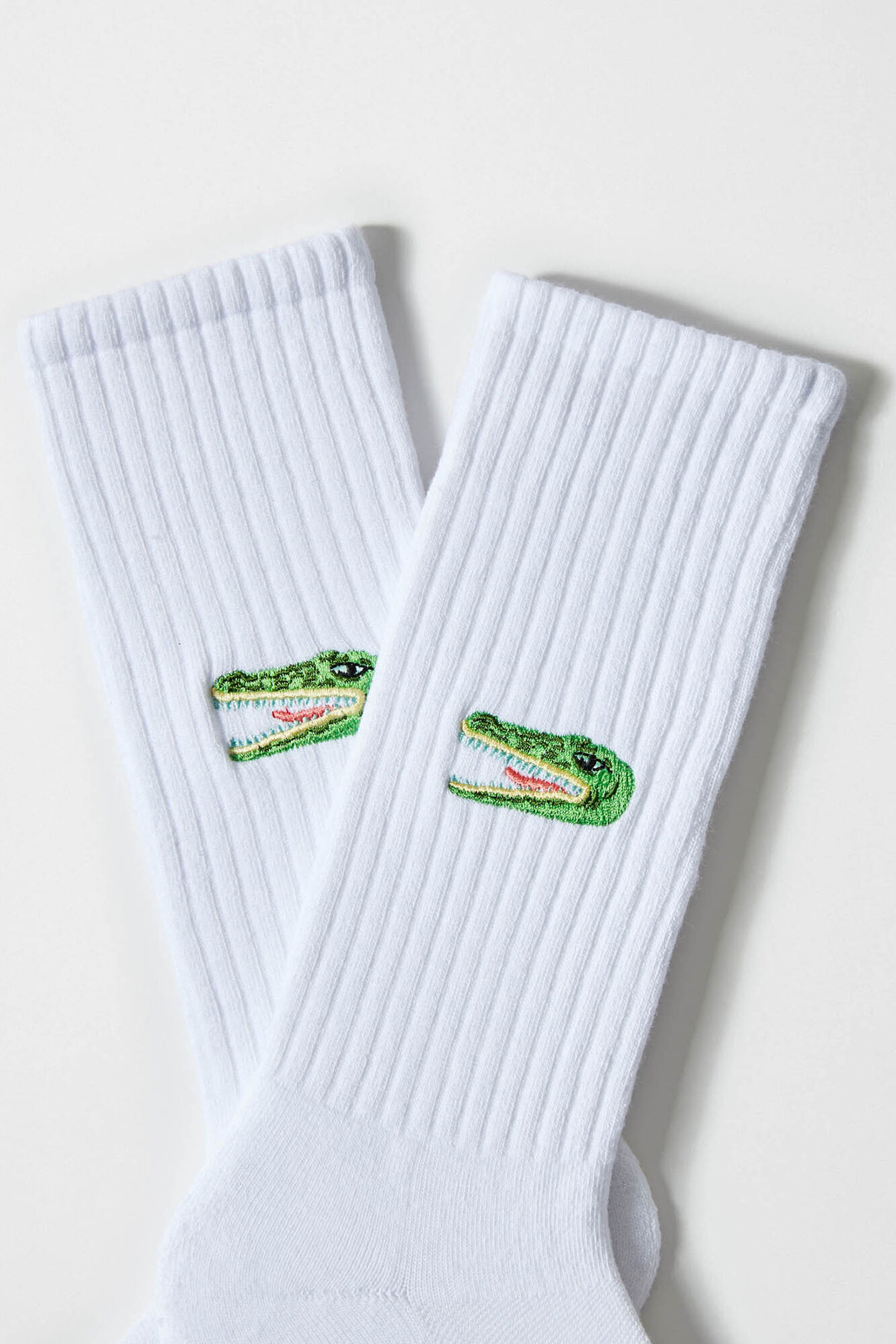 Besocks Meias altas com estampa de crocodilo, algod&atilde;o org&acirc;nico branco