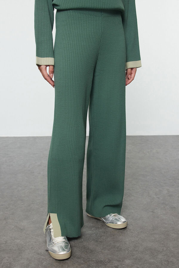 Trendyol Conjunto pantal&oacute;n y camiseta punto con ribetes&nbsp;&nbsp; verde