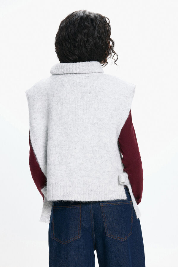 Pieces Poncho tipo chaleco marr&oacute;n