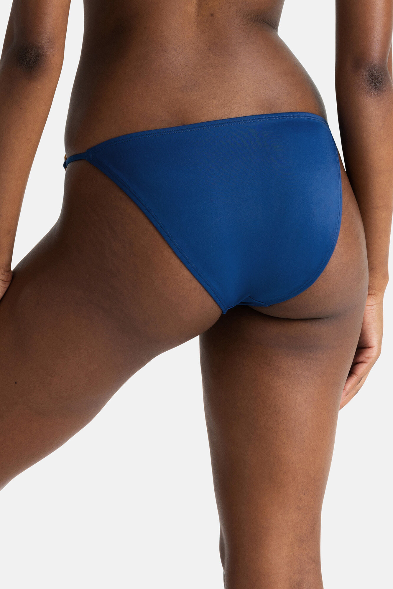 Dorina Braguita de bikini Cairns