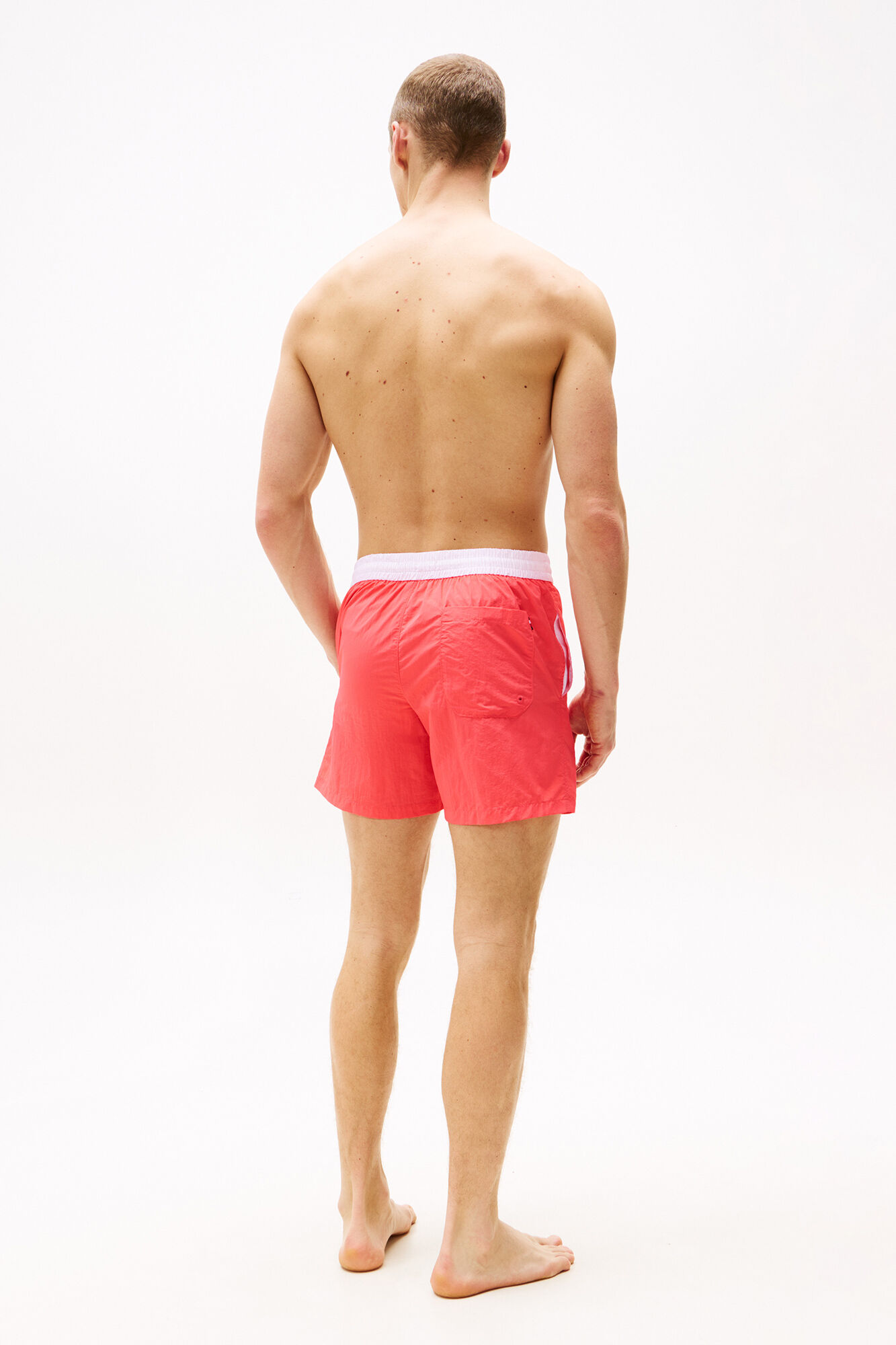 Tommy Jeans Ba&ntilde;ador de medio largo