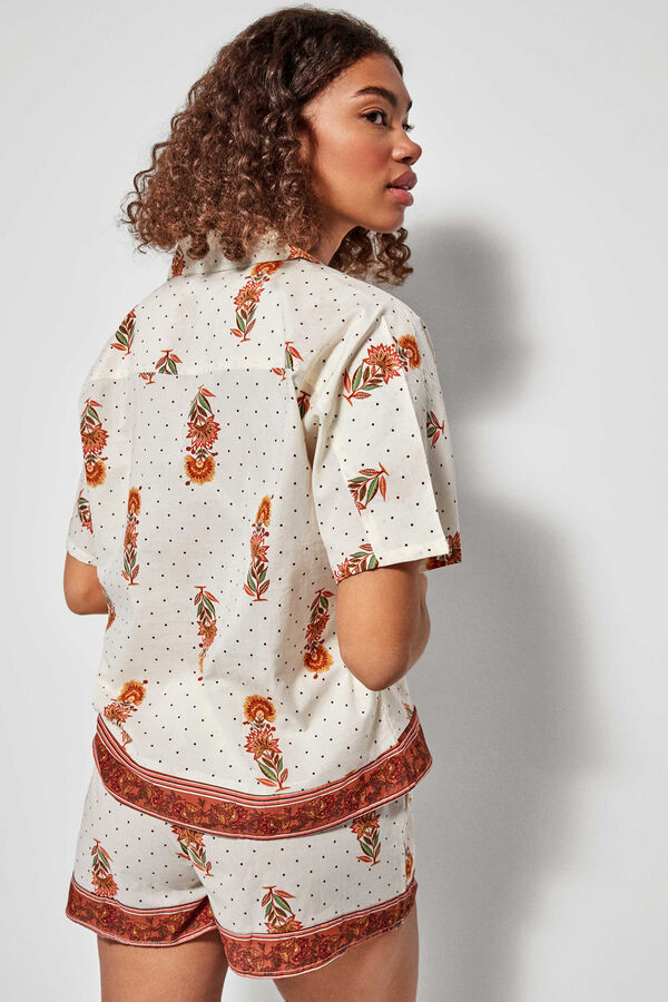 Gisela  Pijama curto camiseiro branco