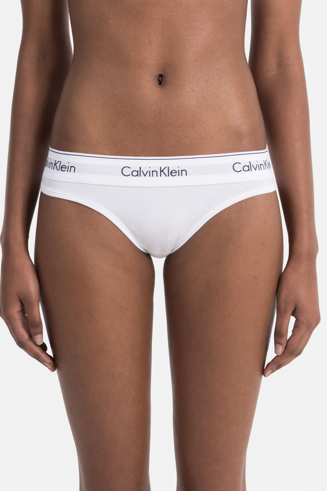 Calvin Klein Tanga c&oacute;s el&aacute;stico Modern Cotton