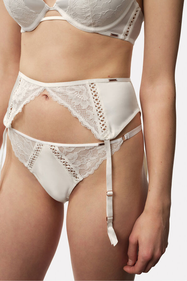 Dorina Liguero de  encaje beige