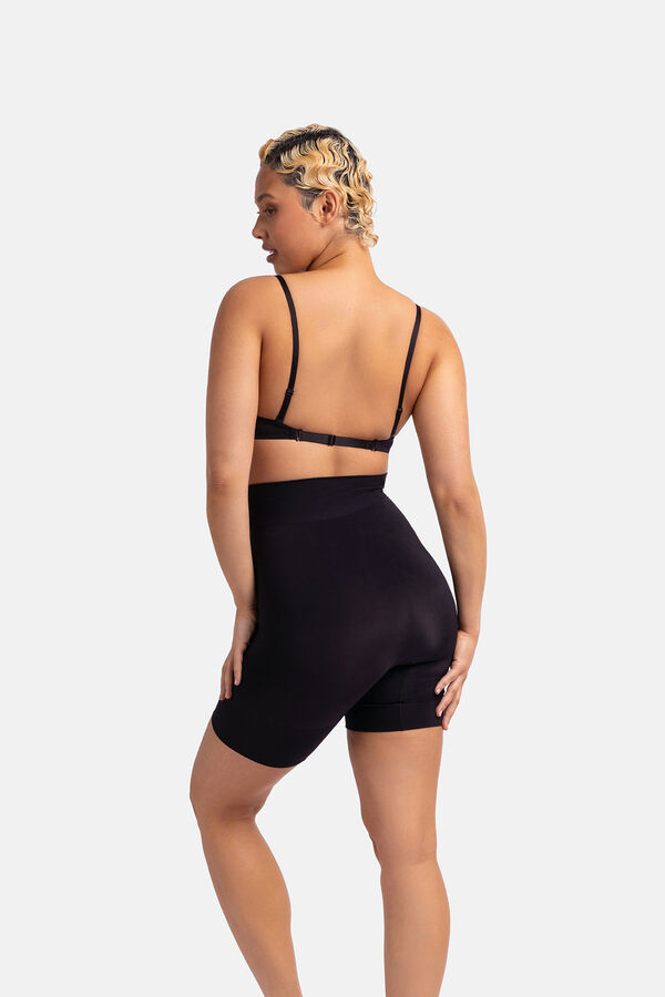 Dorina Suti&atilde; cai-cai com enchimento preto