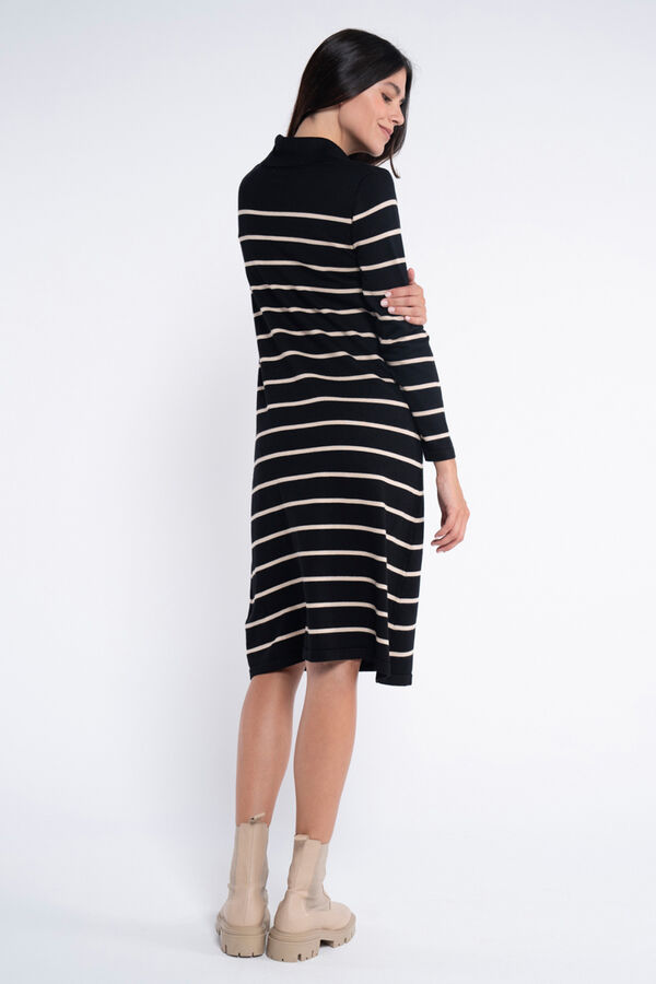 Ohma! Vestido de amamenta&ccedil;&atilde;o em malha evas&ecirc; preto