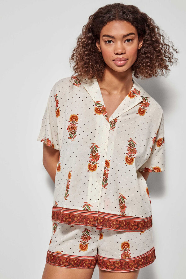 Gisela  Pijama curto camiseiro branco