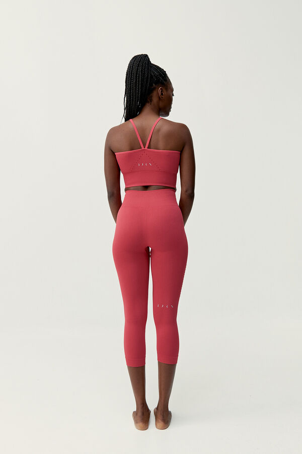 Born Living Yoga Top Kalu Crisantemo rojo