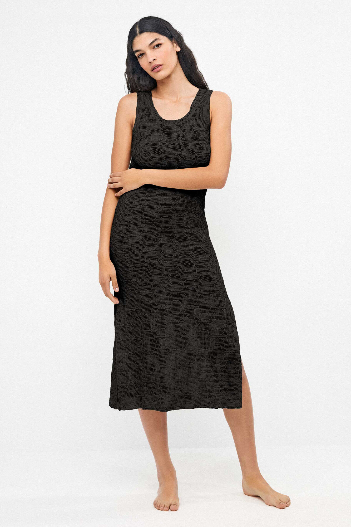 Gisela Vestido recto midi crochet