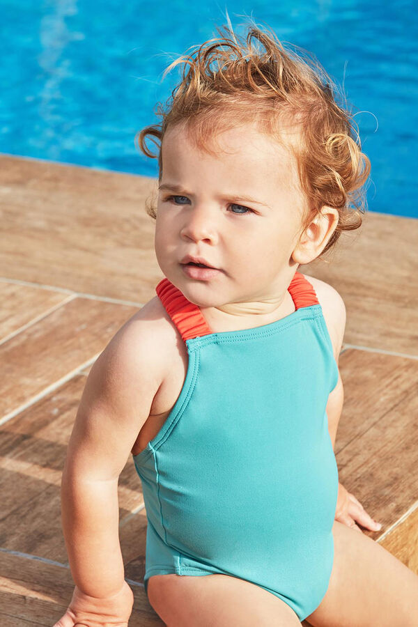 Gocco Ba&ntilde;ador detalles fosforitos gris gris