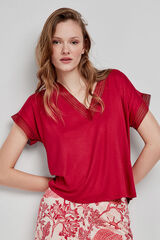 Gisela Camiseta pijama satinada granate estampado