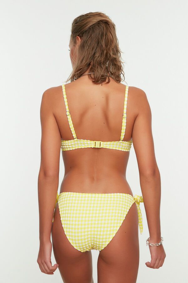 Trendyol Cueca de biqu&iacute;ni cl&aacute;ssica vichy estampado