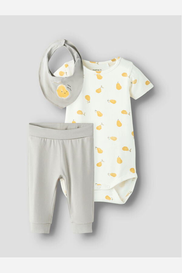Name it Conjunto de beb&eacute; beige
