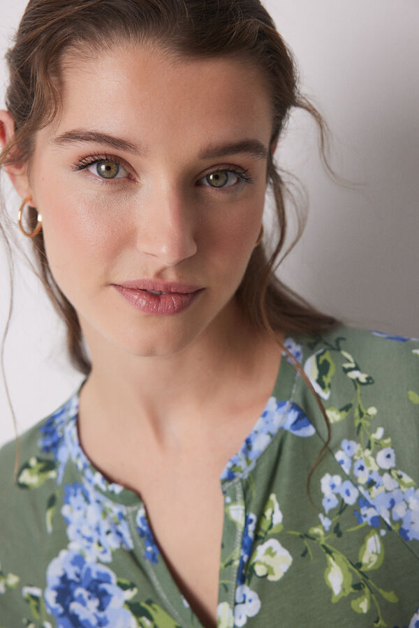 Women'secret Camis&oacute;n midi 100% algod&oacute;n verde flores estampado