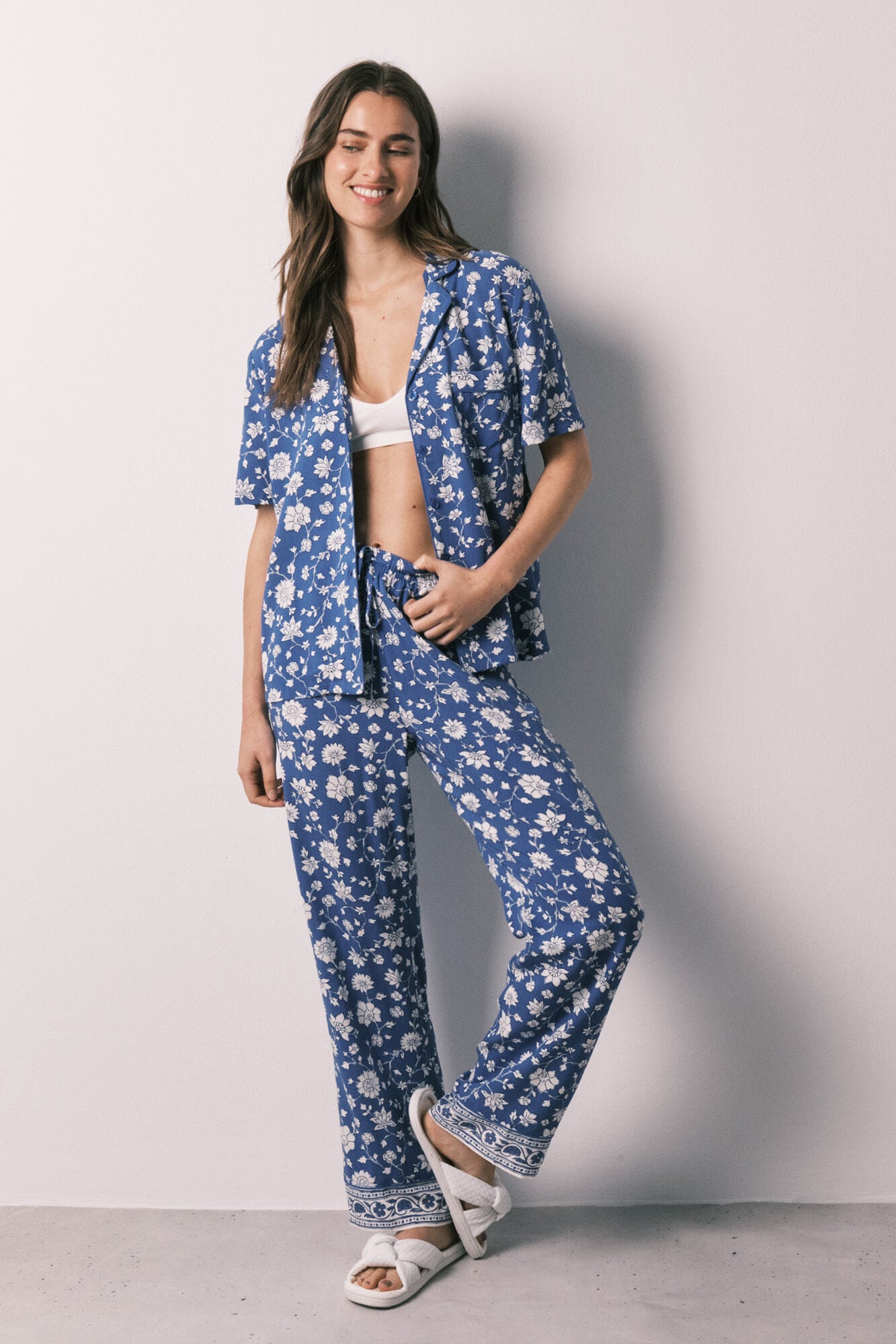 Women'secret Pijama comprido camiseiro de flores azul